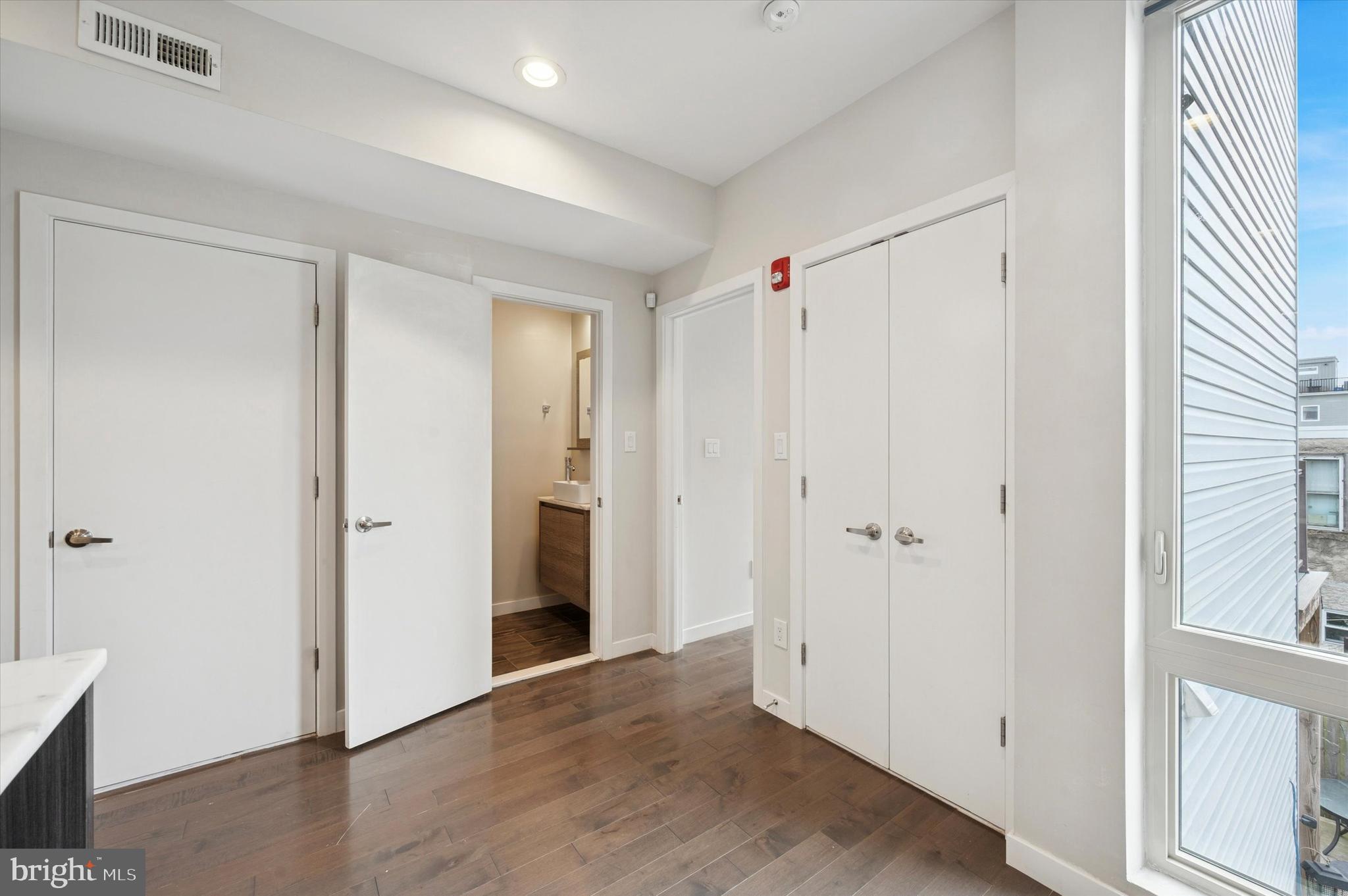 1814 Federal Street, Unit B Philadelphia, PA 19146 - Photo 8 of 25