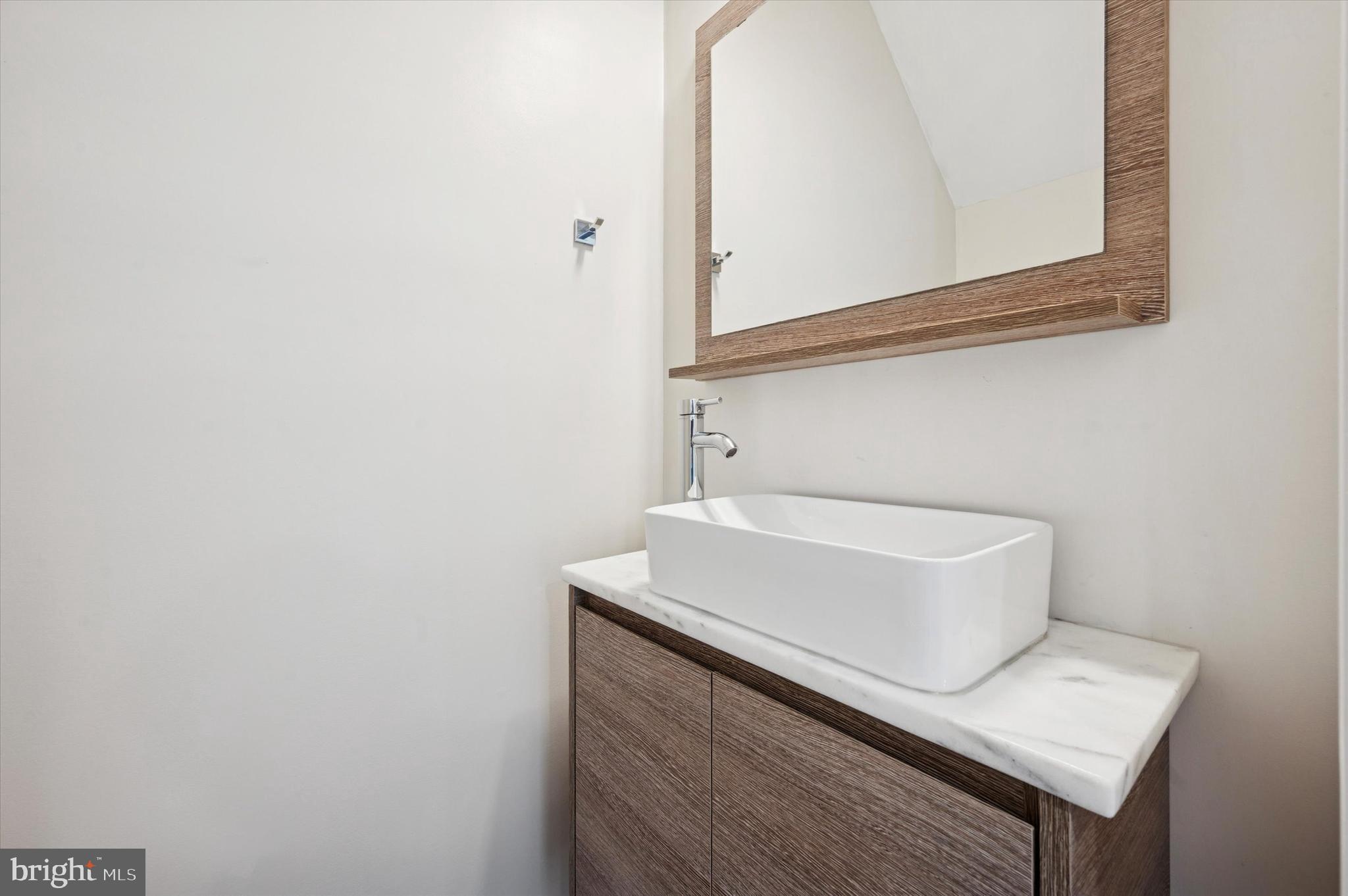 1814 Federal Street, Unit B Philadelphia, PA 19146 - Photo 10 of 25