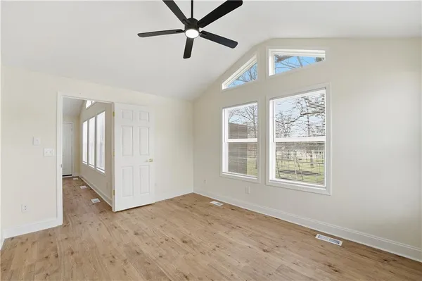 $419,900 | 305 Northeast Forest Avenue, Lee's Summit, MO 64063