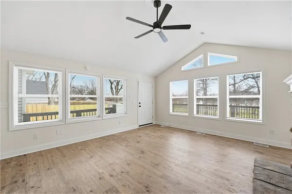 $419,900 | 305 Northeast Forest Avenue, Lee's Summit, MO 64063