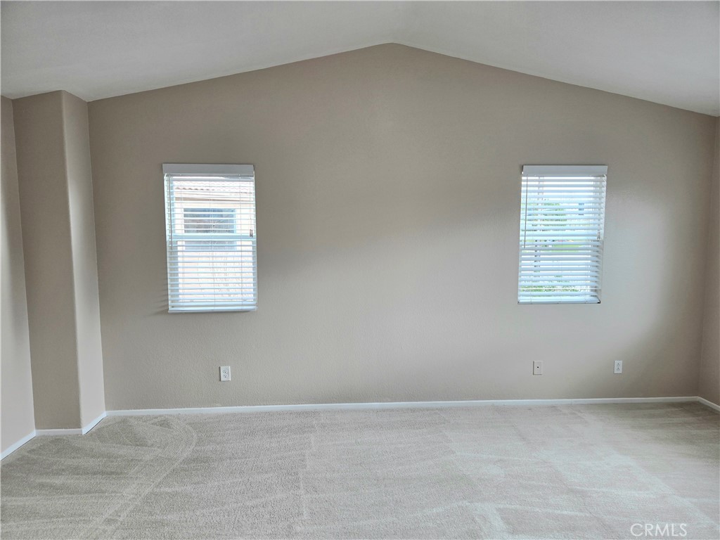 4175 Amber Ridge Lane Hemet, CA 92545 - Photo 14 of 28