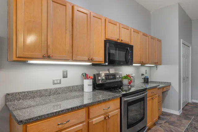 $350,000 | 1942 Woodcrest Ridge, Unit 2, Fort Walton Beach, FL 32547