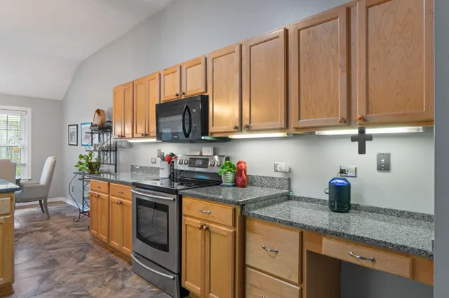 $350,000 | 1942 Woodcrest Ridge, Unit 2, Fort Walton Beach, FL 32547