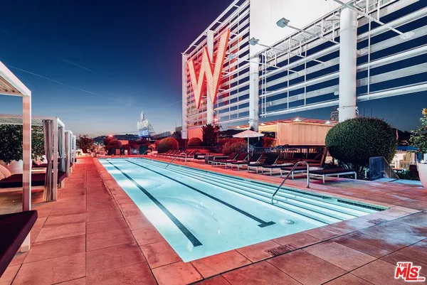 $5,985 | 6250 Hollywood Boulevard, Unit 9I, Los Angeles, CA 90028