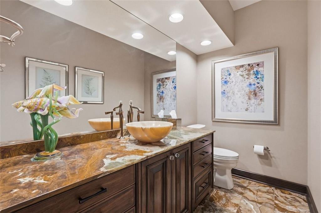 514 Justabout Road Venetia, PA 15367 - Photo 26 of 50 a bathroom with a granite countertop sink and a mirror