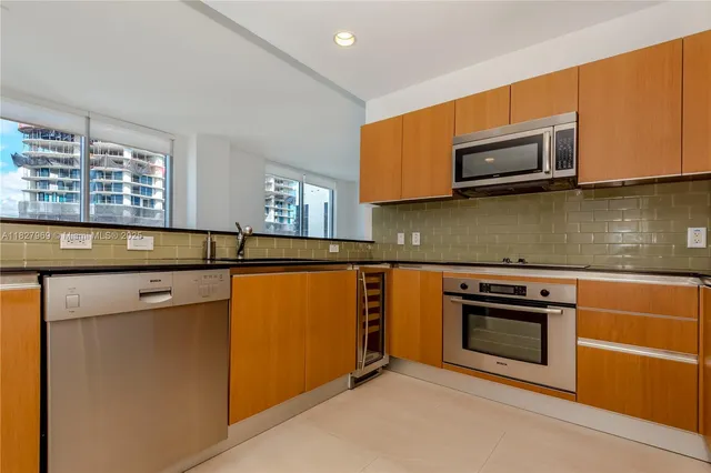 $5,500 | 1060 Brickell Avenue, Unit 4309, Miami, FL 33131