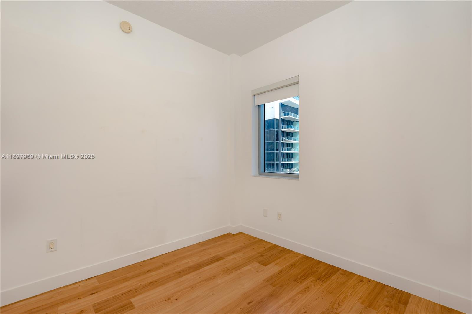 1060 Brickell Avenue, Unit 4309 Miami, FL 33131 - Photo 18 of 27