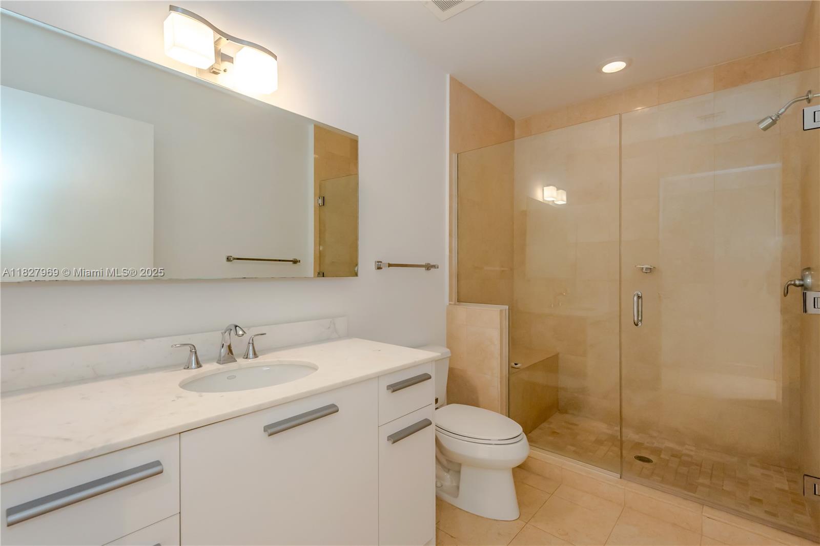 1060 Brickell Avenue, Unit 4309 Miami, FL 33131 - Photo 19 of 27