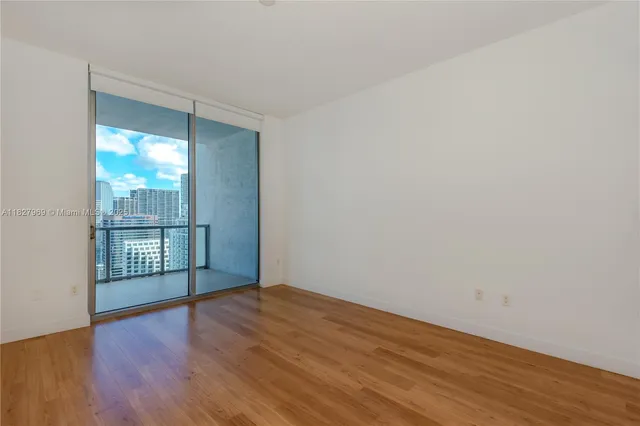 $5,500 | 1060 Brickell Avenue, Unit 4309, Miami, FL 33131