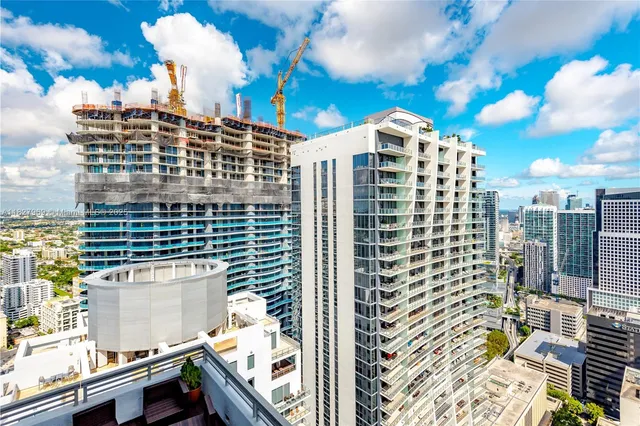 $5,500 | 1060 Brickell Avenue, Unit 4309, Miami, FL 33131