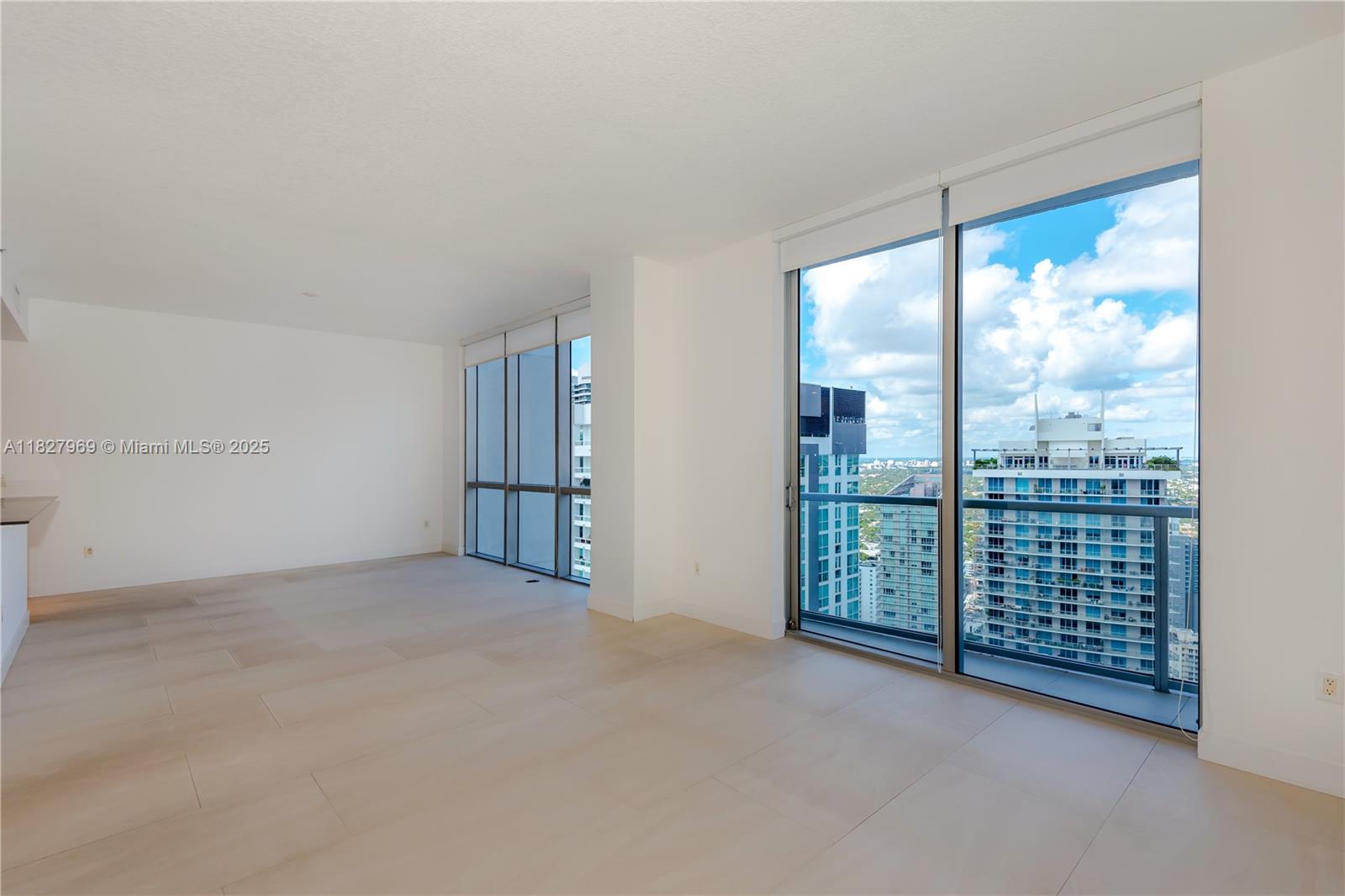 1060 Brickell Avenue, Unit 4309 Miami, FL 33131 - Photo 4 of 27