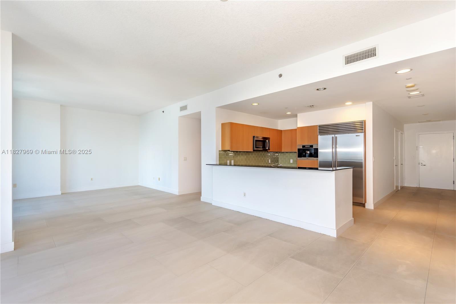 1060 Brickell Avenue, Unit 4309 Miami, FL 33131 - Photo 8 of 27