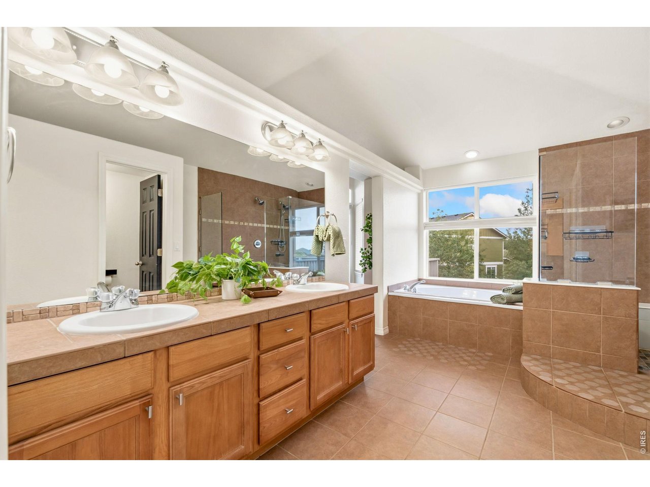9053 Foxfire Street Firestone, CO 80504 - Photo 20 of 40