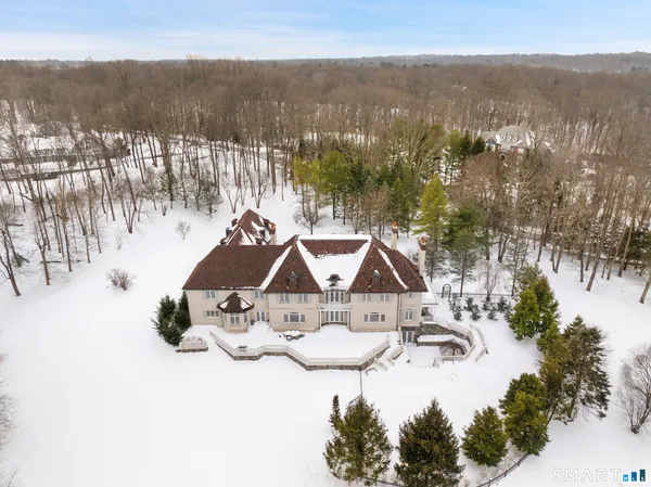 a view of outdoor space and city view