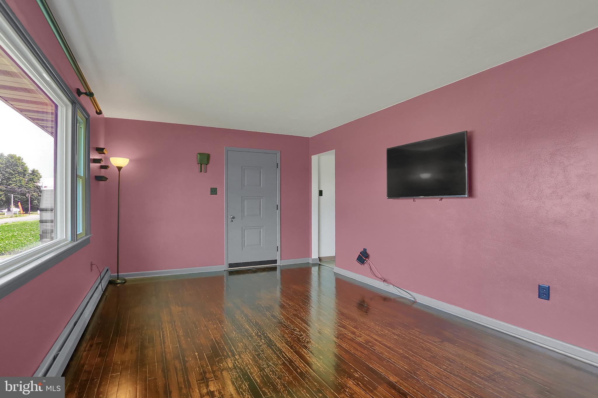 6646 York Road Spring Grove, PA 17362 - Photo 3 of 27