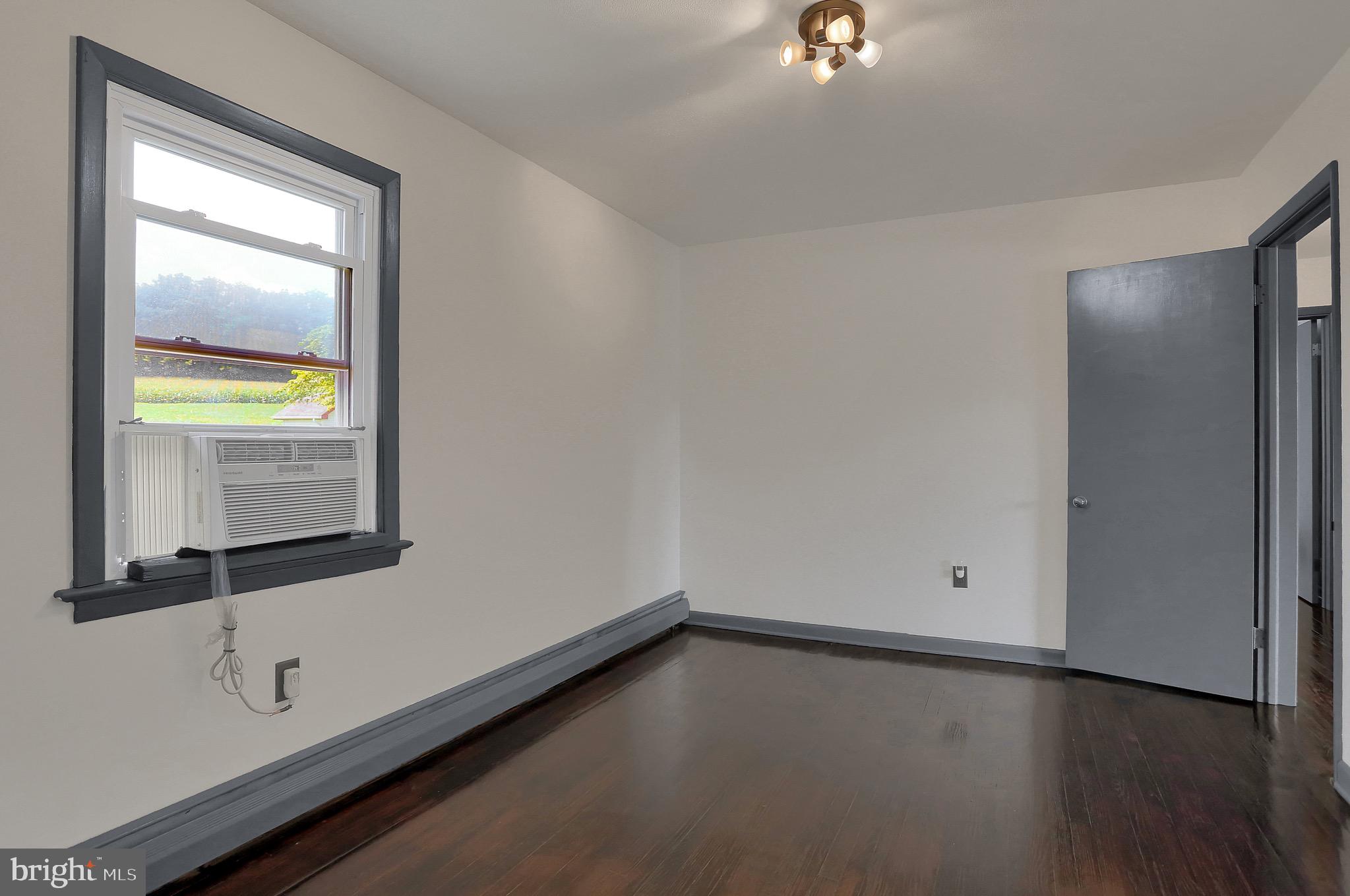 6646 York Road Spring Grove, PA 17362 - Photo 9 of 27