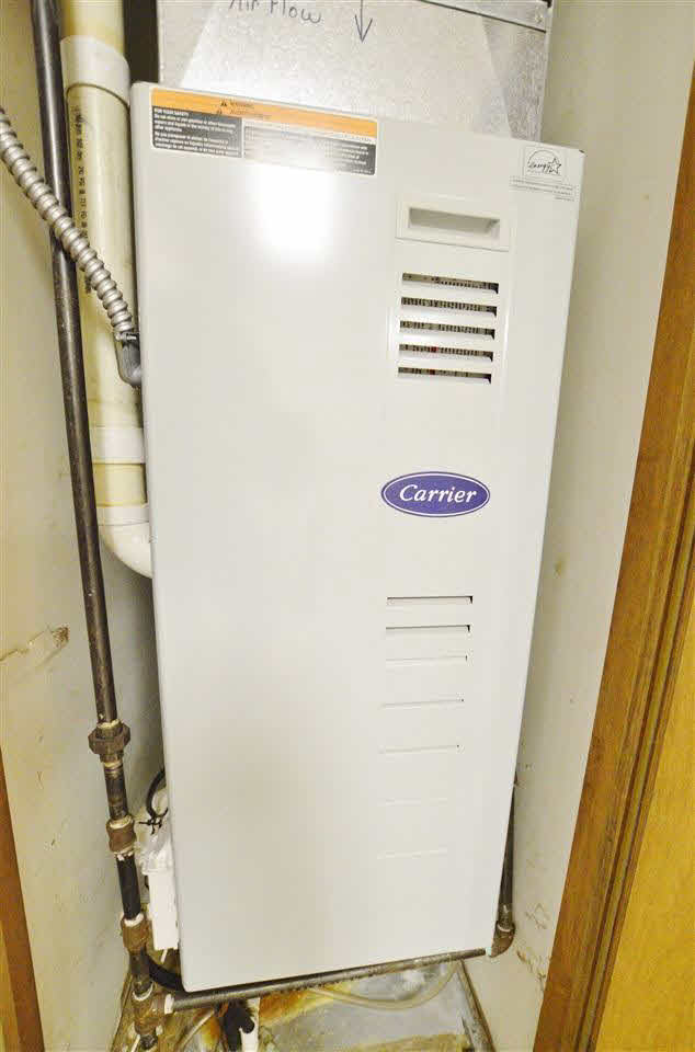 2753 Miller Road Flint, MI 48503 - Photo 19 of 19 21434373-18.JPG