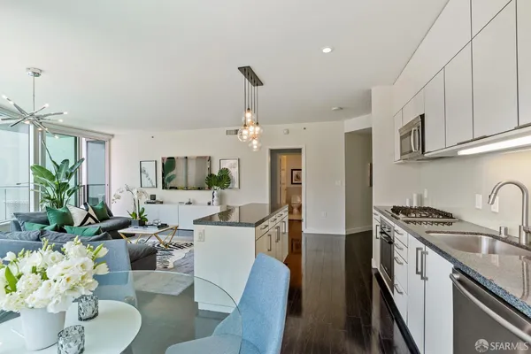 $6,990 | 338 Spear Street, Unit 6D, San Francisco, CA 94105