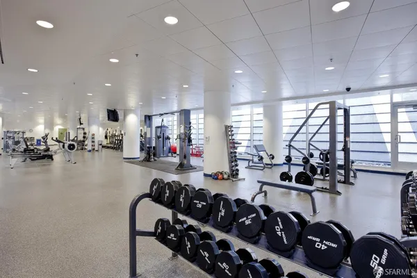 $6,990 | 338 Spear Street, Unit 6D, San Francisco, CA 94105