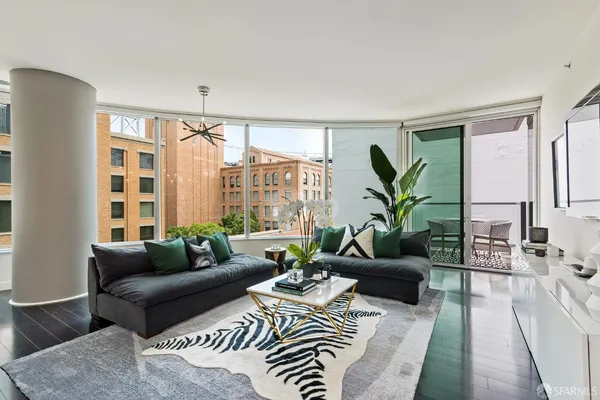 $6,990 | 338 Spear Street, Unit 6D, San Francisco, CA 94105