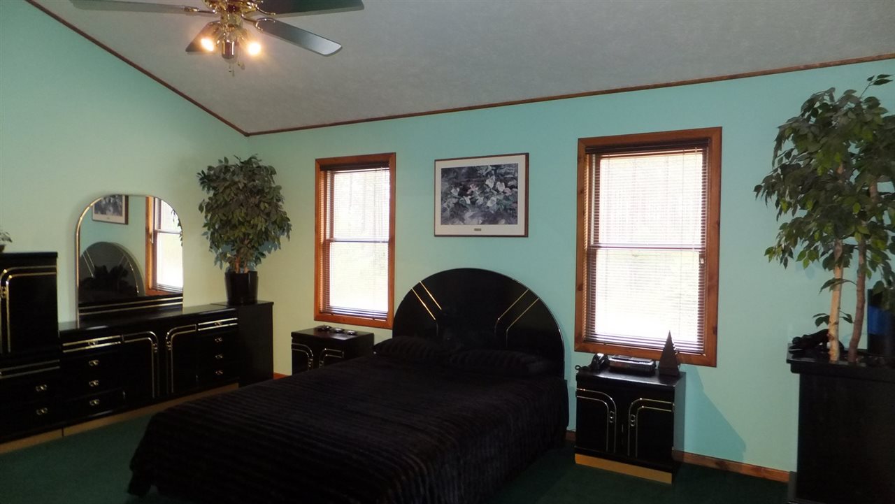 1442 North Haze Road Beulah, MI 49617 - Photo 18 of 46 1813248-17.JPG