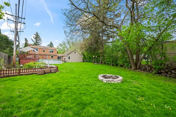 $585,000 | 336 East Ardmore Avenue, Roselle, IL 60172