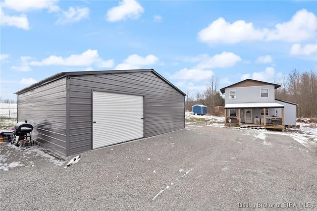 $155,000 | 11015 Highway 160, Salem, IN 47167