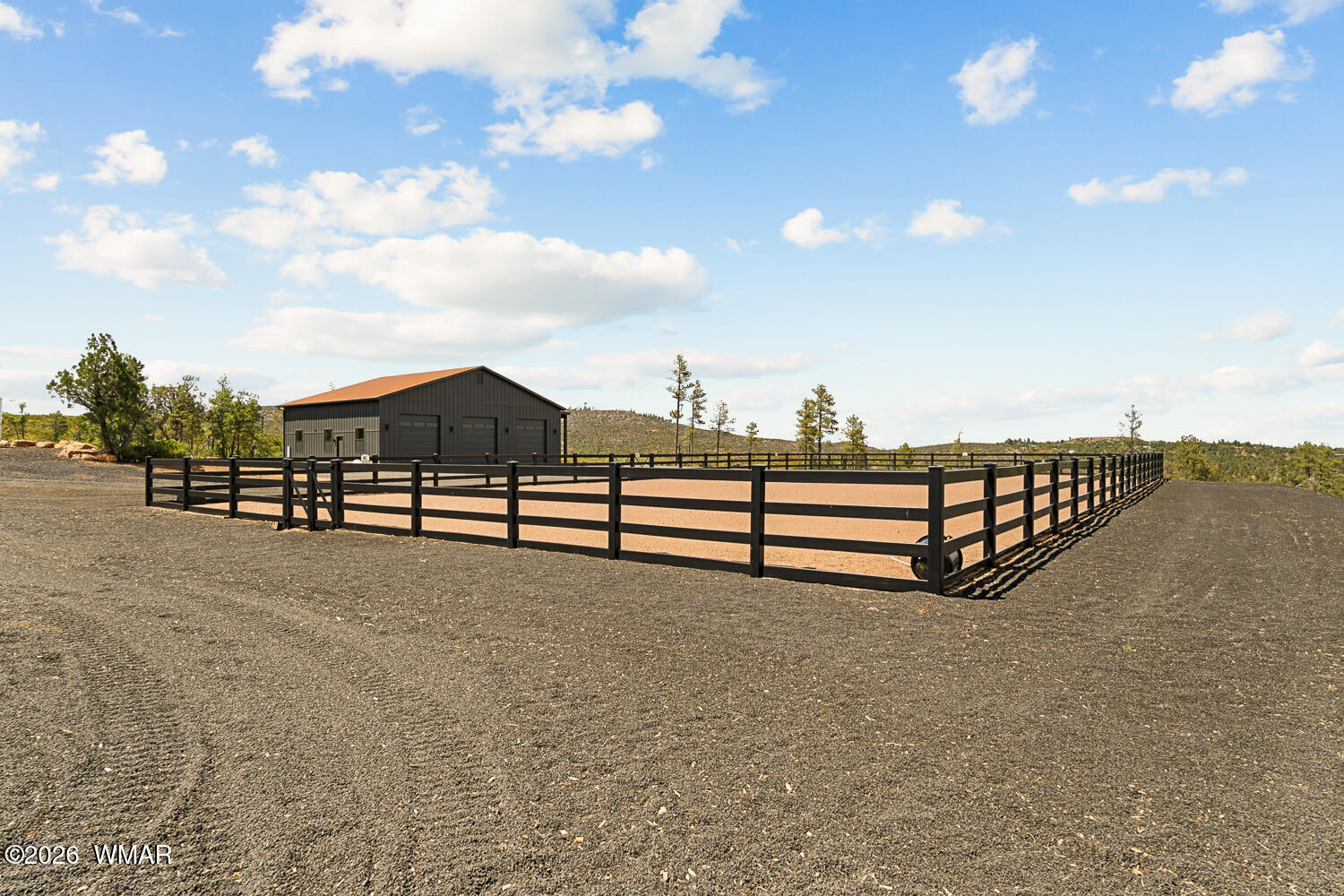512 Fieldy Road Show Low, AZ 85901 - Photo 93 of 128 Brand New Arena/new footing 66x132