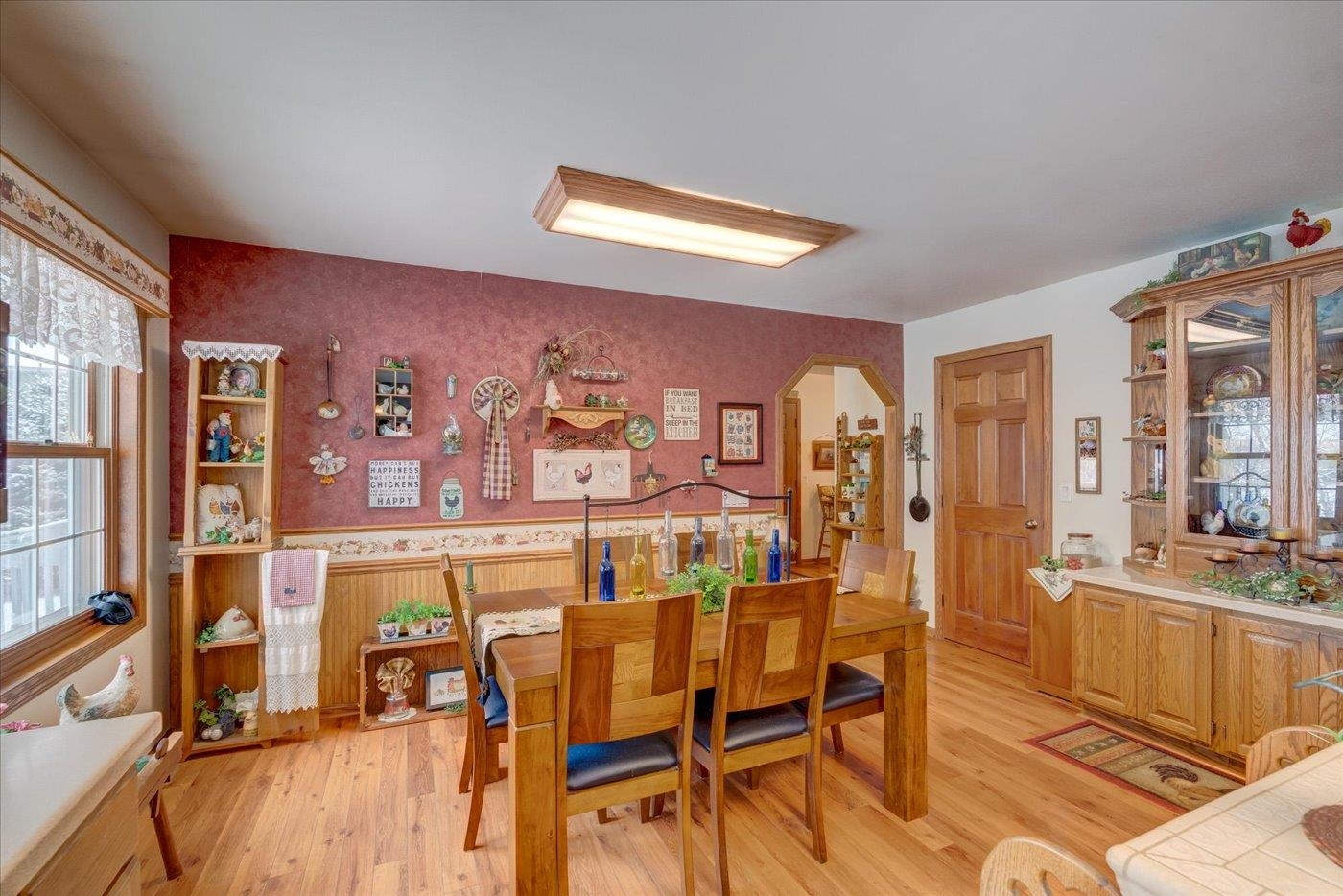 10538 West Erbe Road Blue Mounds, WI 53517 - Photo 12 of 77 Gallery Image 12