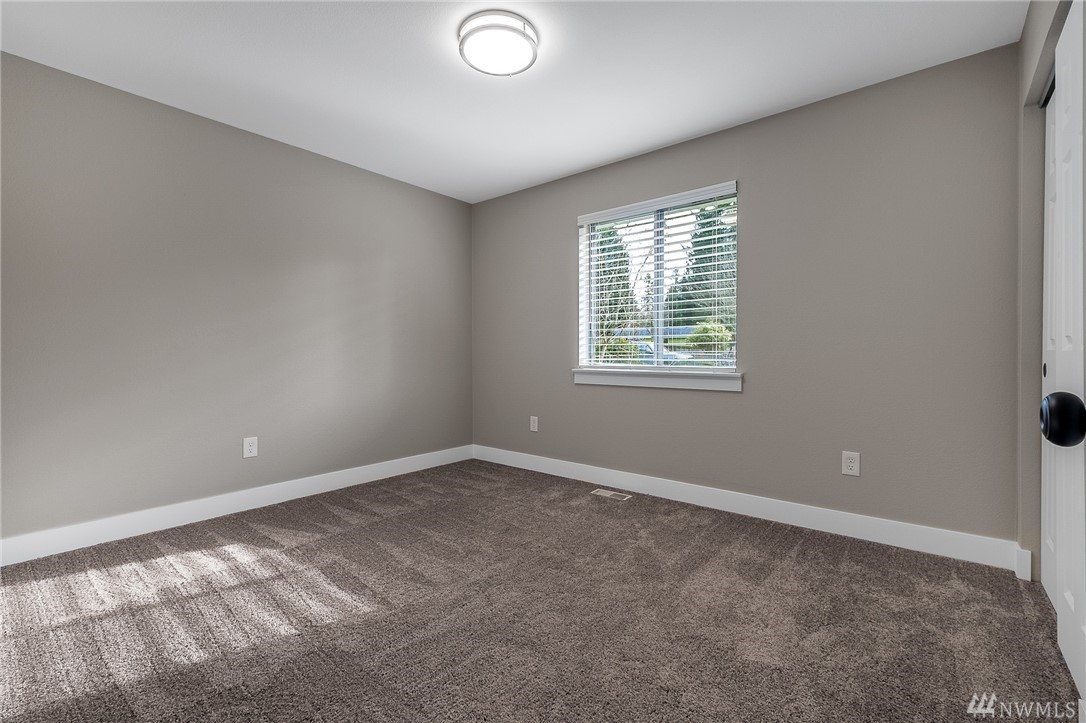 19440 Southeast 176th Street Renton, WA 98058 - Photo 14 of 19