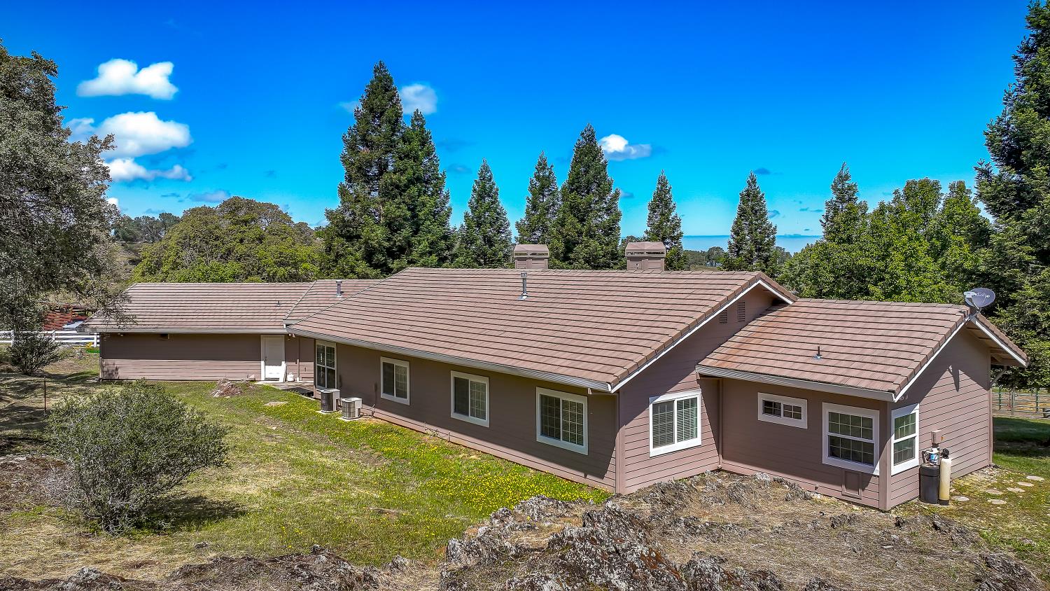 3751 Cosgrove Creek Road Valley Springs, CA 95252 - Photo 8 of 99 Gallery Image 8