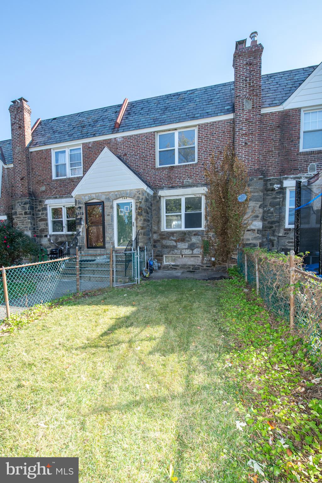 123 St Laurence Road Upper Darby, PA 19082 - Photo 1 of 33 Gallery Image 1
