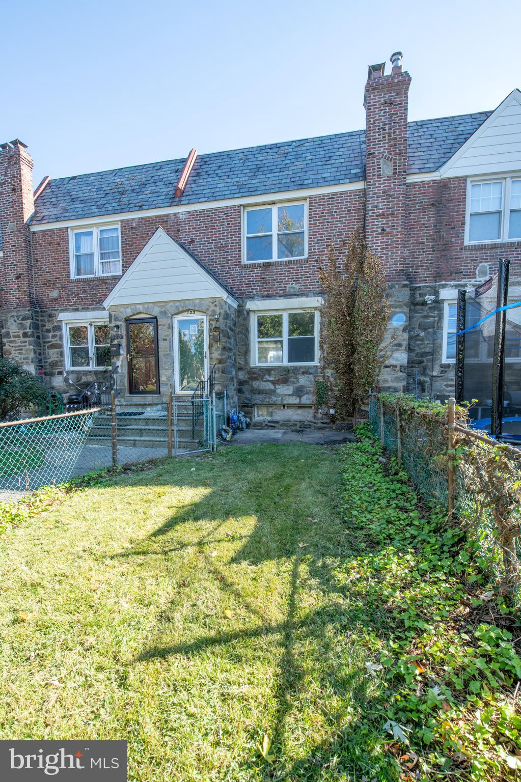 123 St Laurence Road Upper Darby, PA 19082 - Photo 3 of 33 Gallery Image 3
