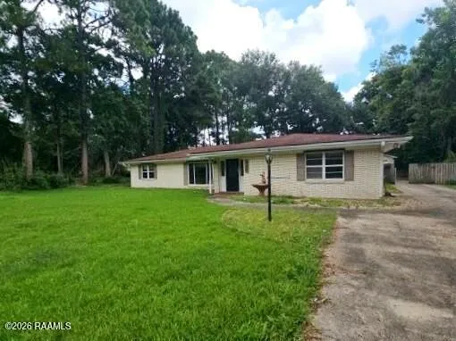 $225,000 | 127 Par Road 607, New Iberia, LA 70563