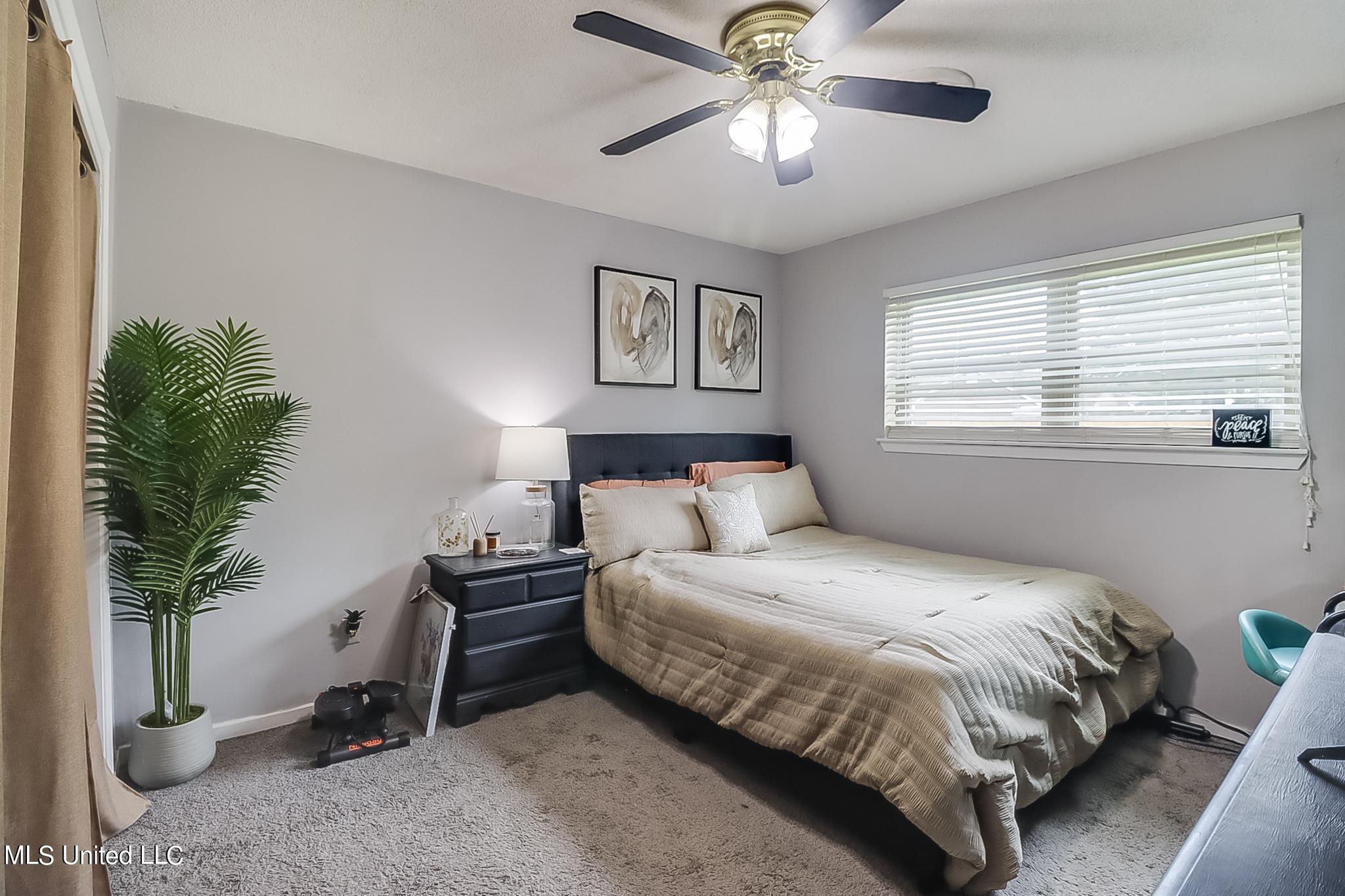 2266 Sunkist Country Club Road Biloxi, MS 39532 - Photo 12 of 25 Bedroom 2