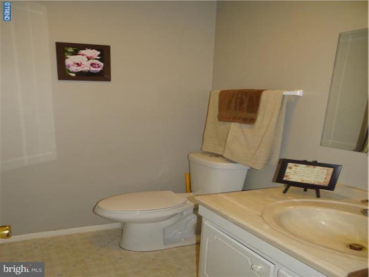 2431 Monmouth Road Jobstown, NJ 08041 - Photo 11 of 15 Gallery Image 11