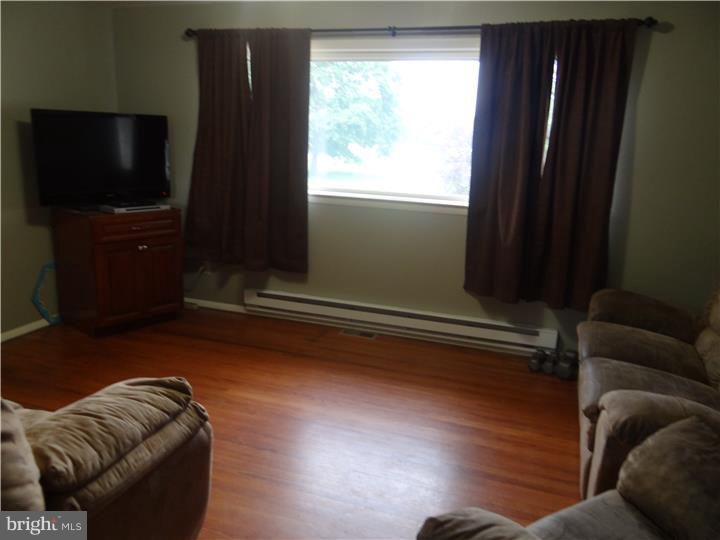 2431 Monmouth Road Jobstown, NJ 08041 - Photo 4 of 15 Gallery Image 4