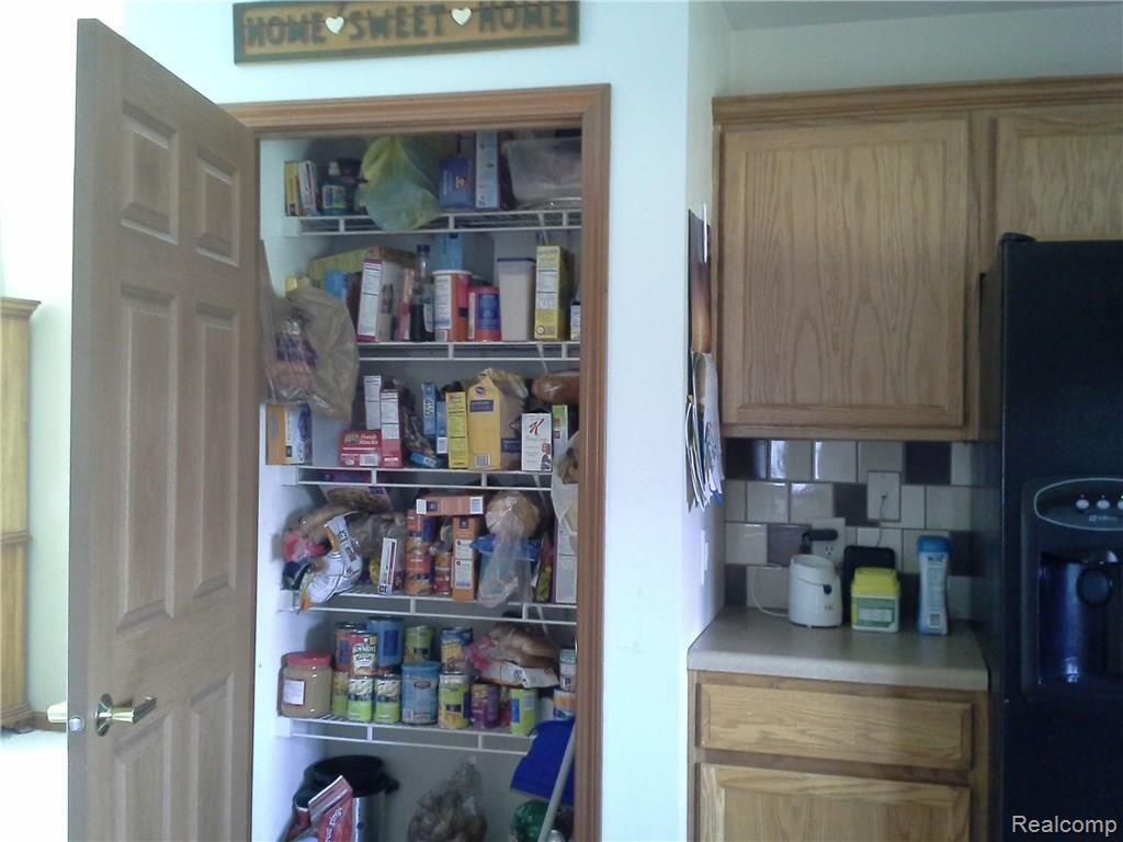 37730 Meskill Road Richmond, MI 48062 - Photo 6 of 41 beths phone july 2014 387.jpg