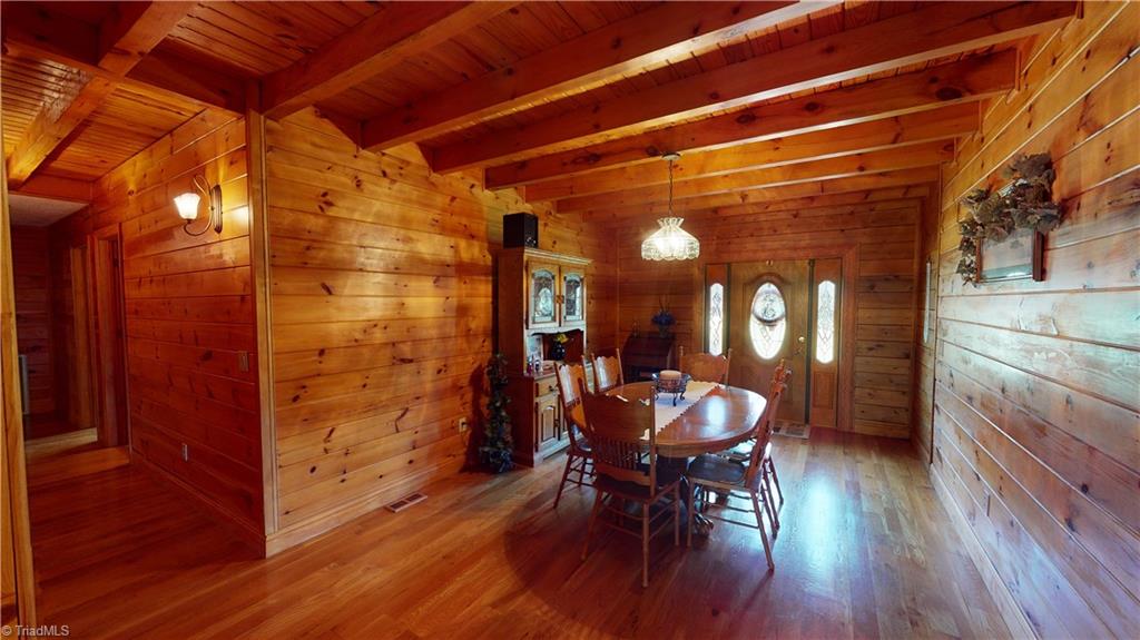 968 Corner Road Pinnacle, NC 27043 - Photo 12 of 30 Gallery Image 12