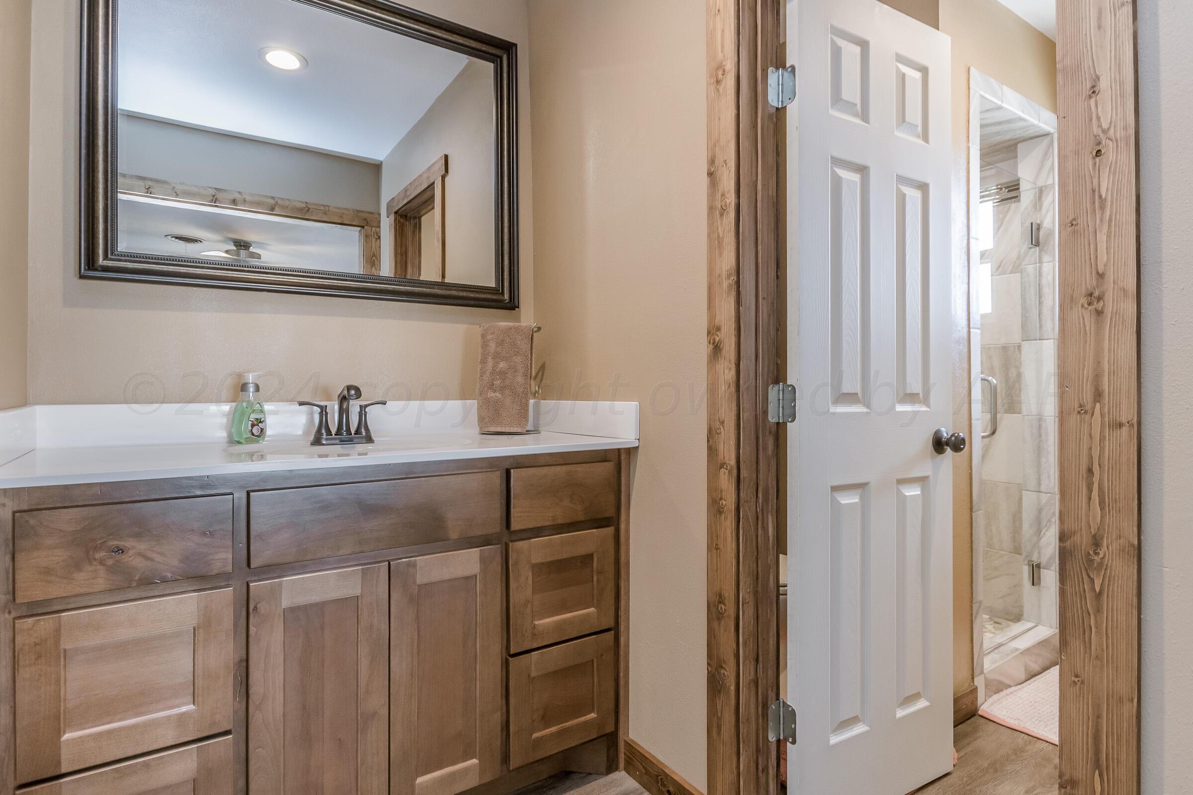 23000 Arnot Road Canyon, TX 79015 - Photo 21 of 54 Mother In Law Suite-3