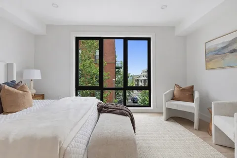 $1,139,000 | 118 B Street, Unit 209, Boston, MA 02127