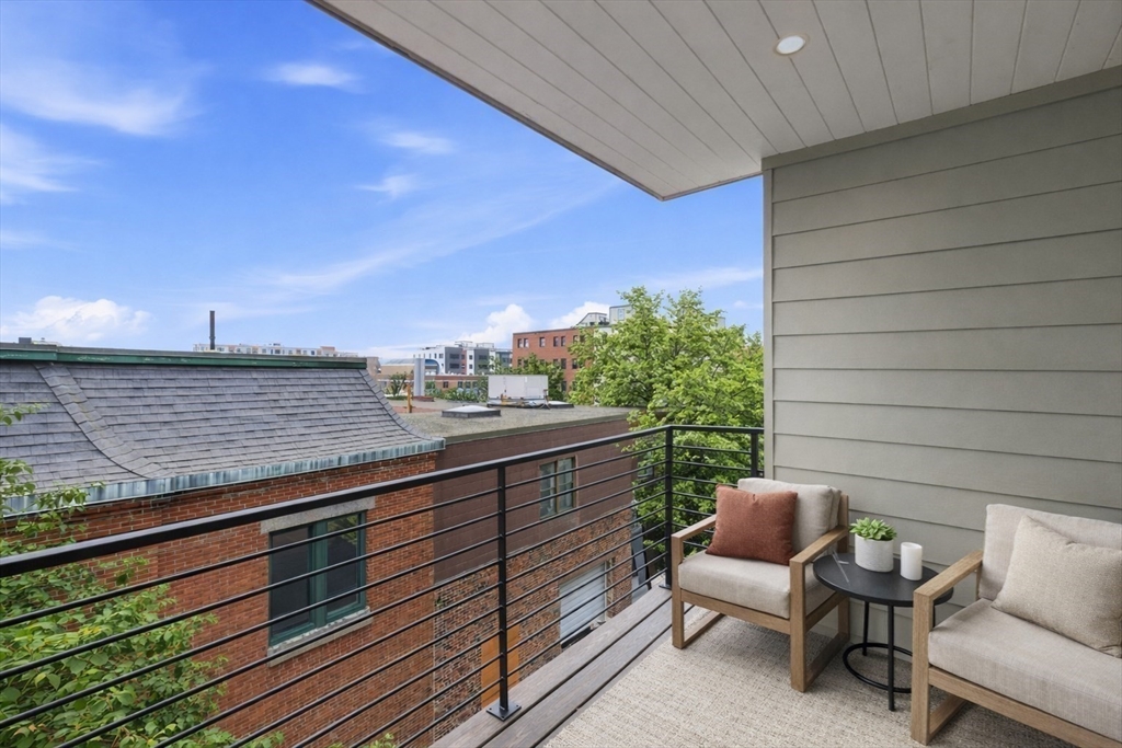 118 B Street, Unit 209 Boston, MA 02127 - Photo 10 of 12