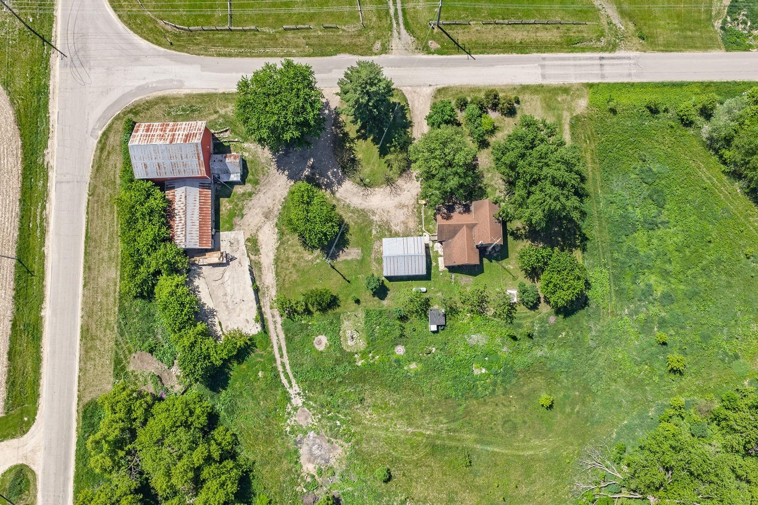 E7084 Ski Hill Road Reedsburg, WI 53959 - Photo 2 of 49