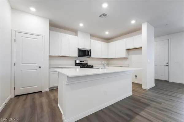 $2,095 | 3759 Via Allegro, Henderson, NV 89044