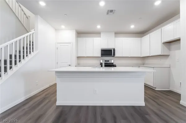 $2,095 | 3759 Via Allegro, Henderson, NV 89044