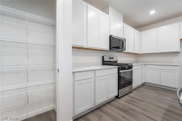 $2,095 | 3759 Via Allegro, Henderson, NV 89044