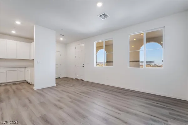 $2,095 | 3759 Via Allegro, Henderson, NV 89044