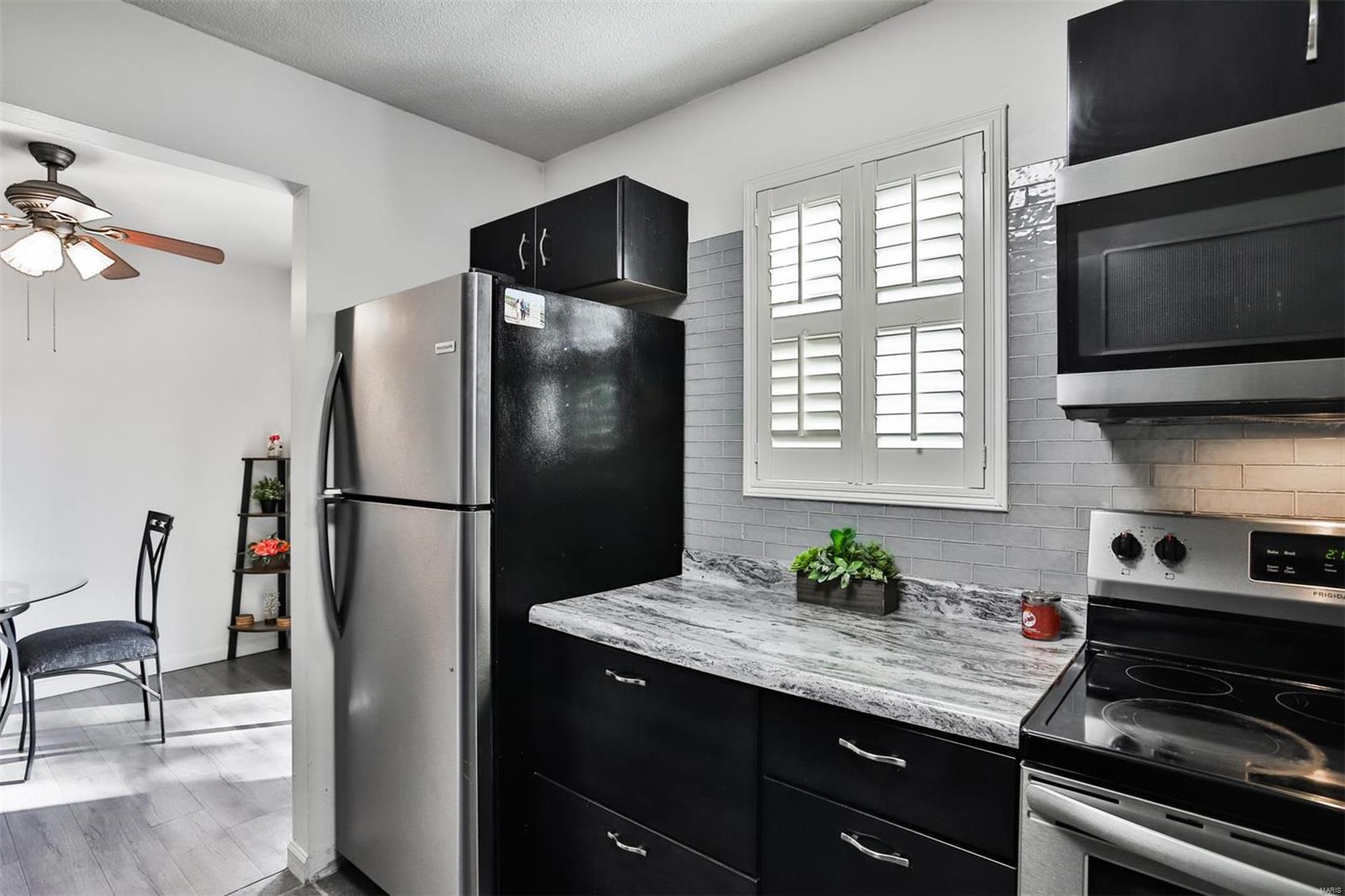 9154 Eager Road St. Louis, MO 63144 - Photo 13 of 25 Gallery Image 13