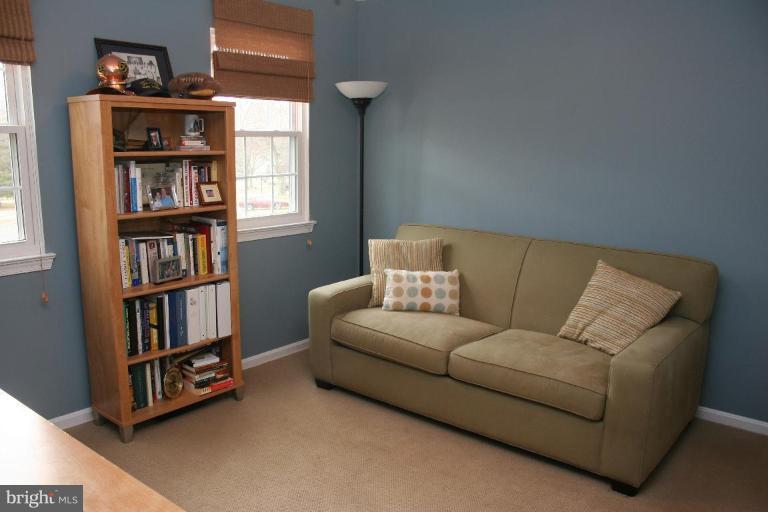 7200 Racepoint Way Alexandria, VA 22315 - Photo 12 of 29 Third Bedroom makes great Office!