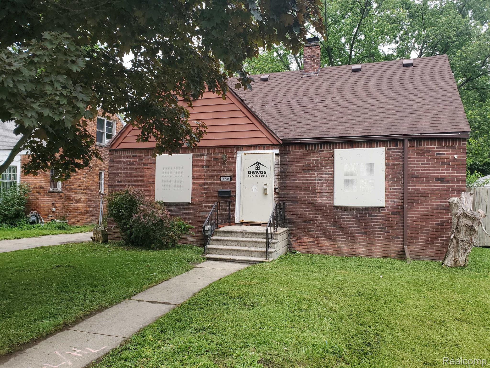 16544 Burt Road Detroit, MI 48219 - Photo 1 of 14 Gallery Image 1